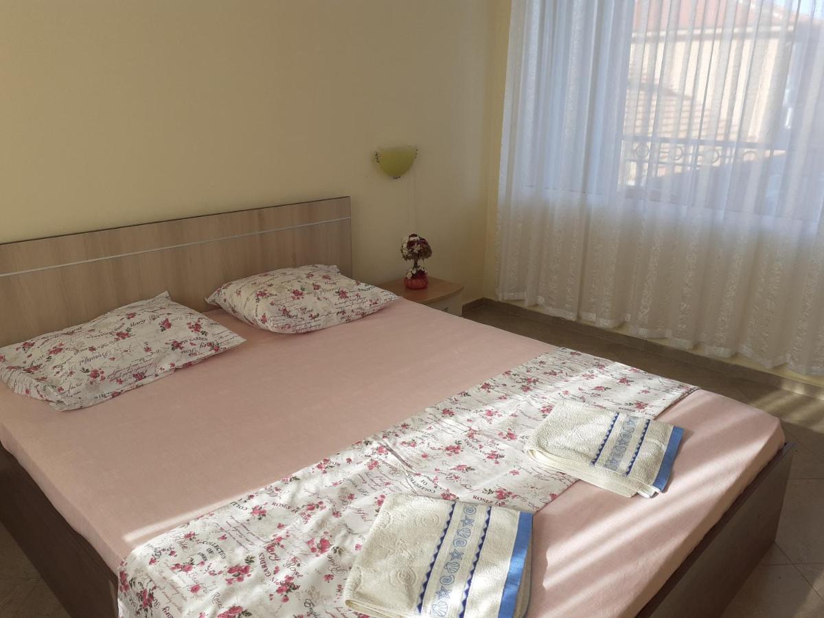 Apartments Sea Sounds Pomorie Extérieur photo